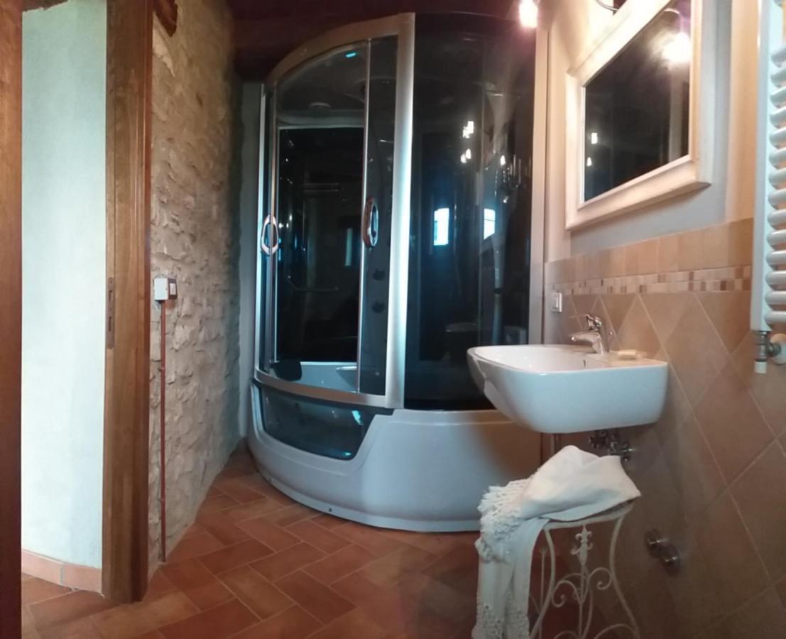 Casale Le Fontanelle Hotel Monte Grimano Terme Eksteriør billede